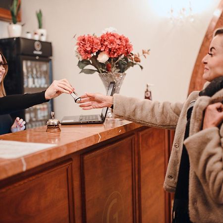 Hotel Grand Hradec Kralove Luaran gambar