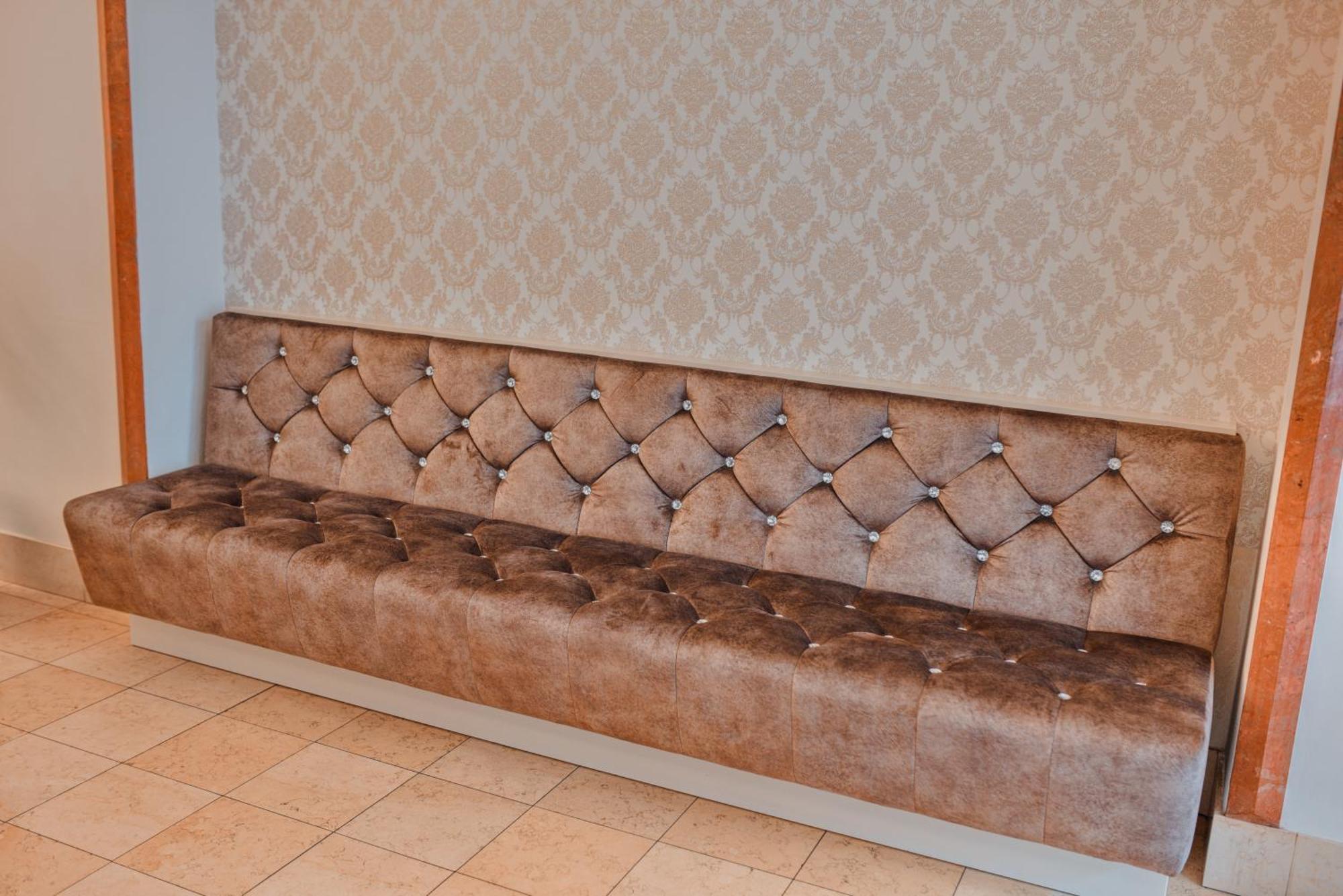 Hotel Grand Hradec Kralove Luaran gambar