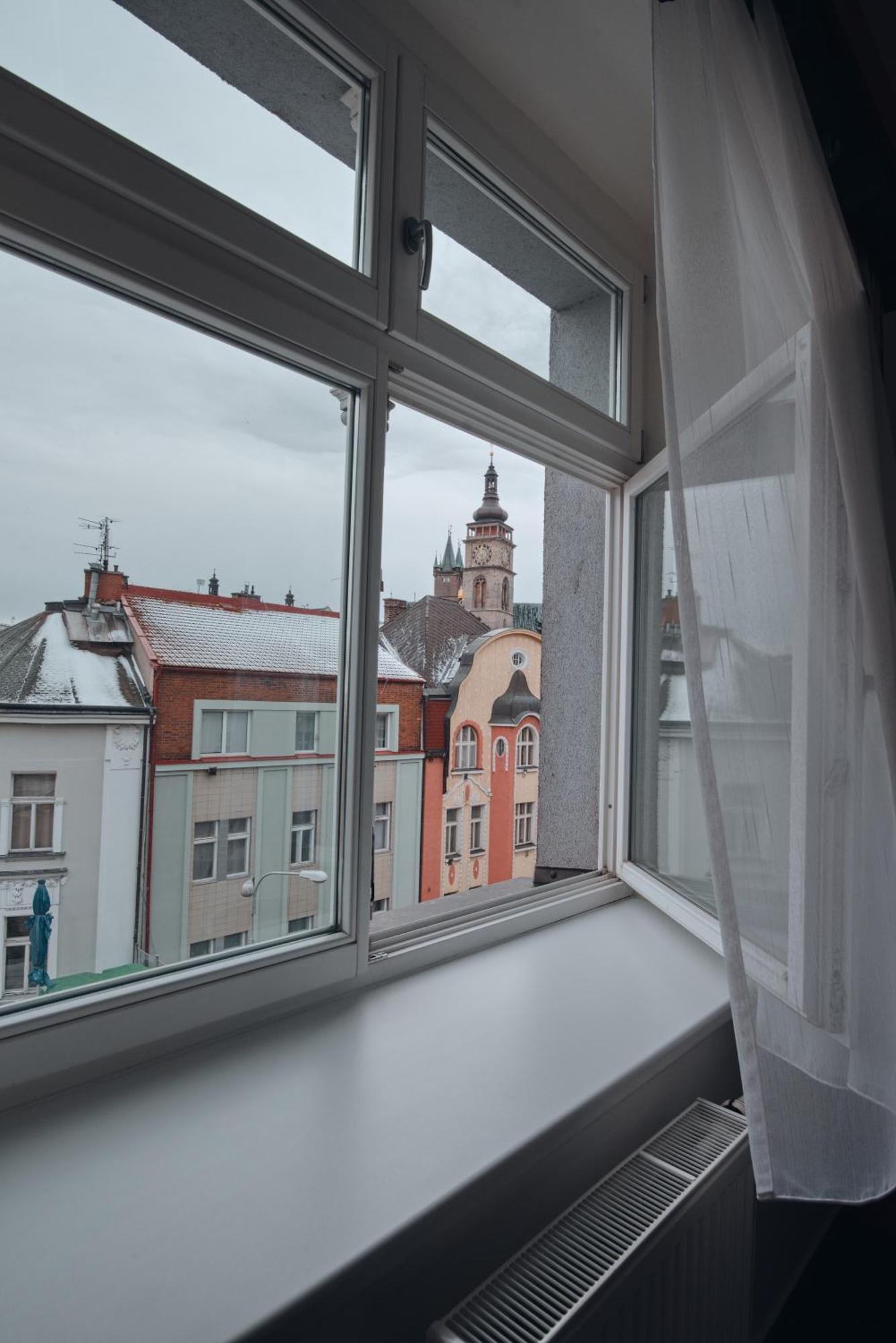 Hotel Grand Hradec Kralove Luaran gambar