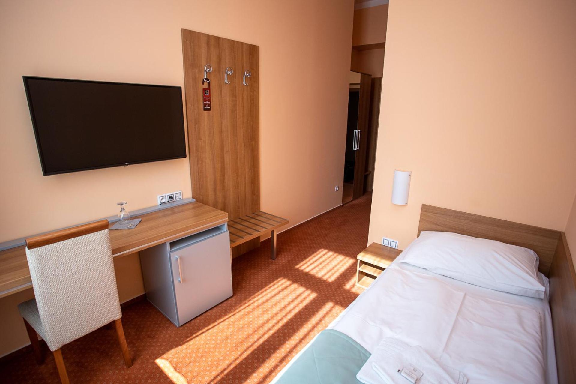 Hotel Grand Hradec Kralove Bilik gambar