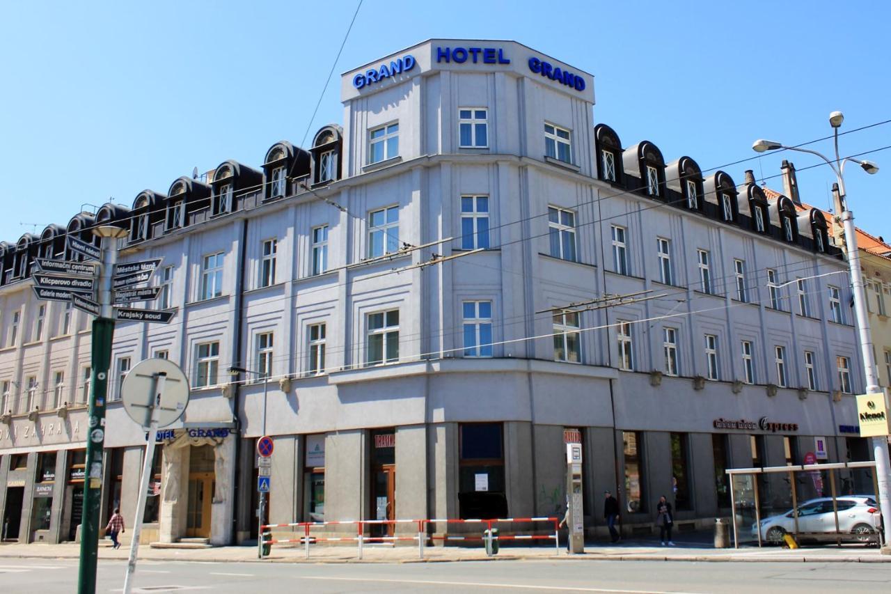 Hotel Grand Hradec Kralove Luaran gambar